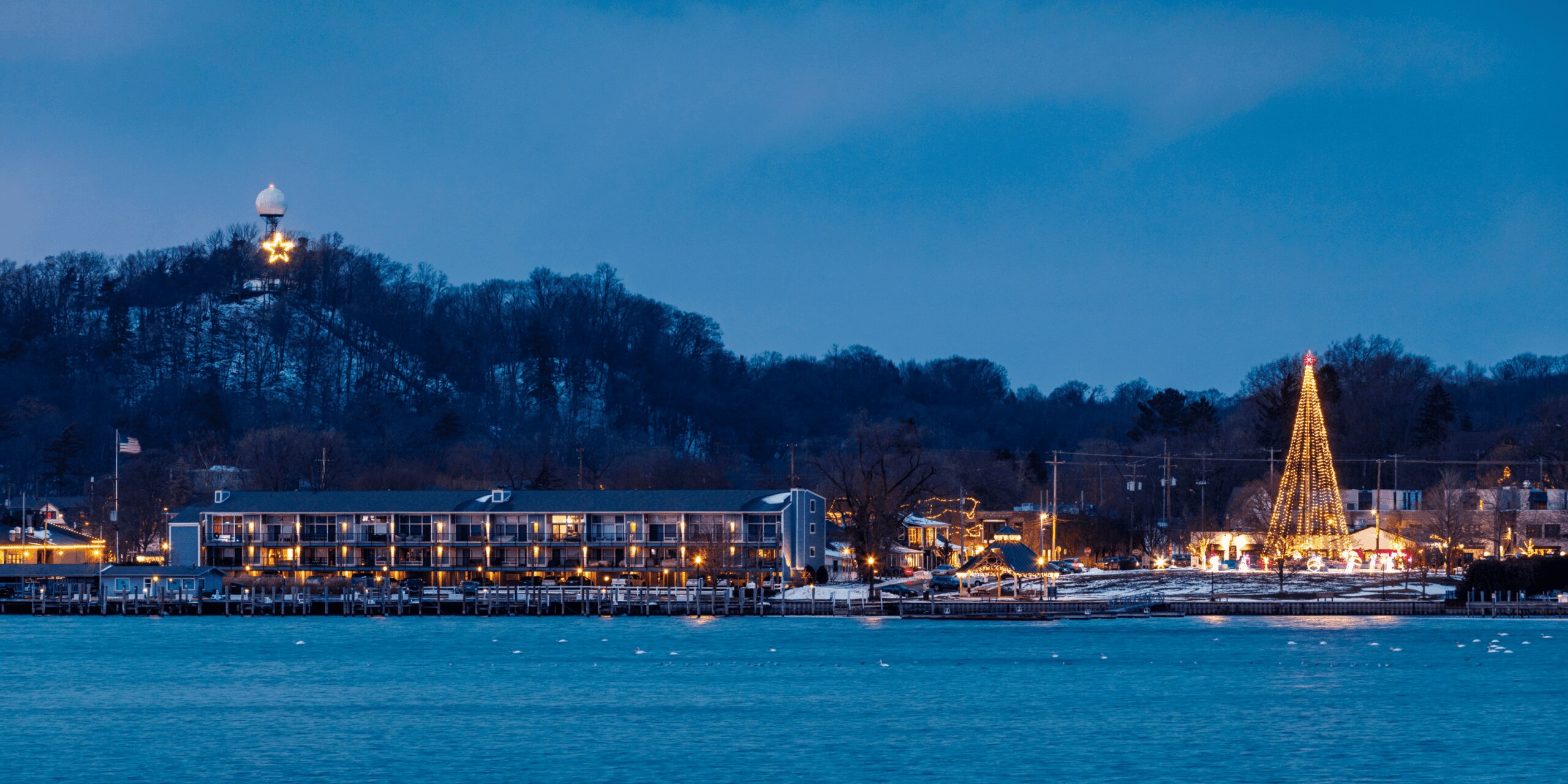 Make the Yuletide Gay in Saugatuck/Douglas